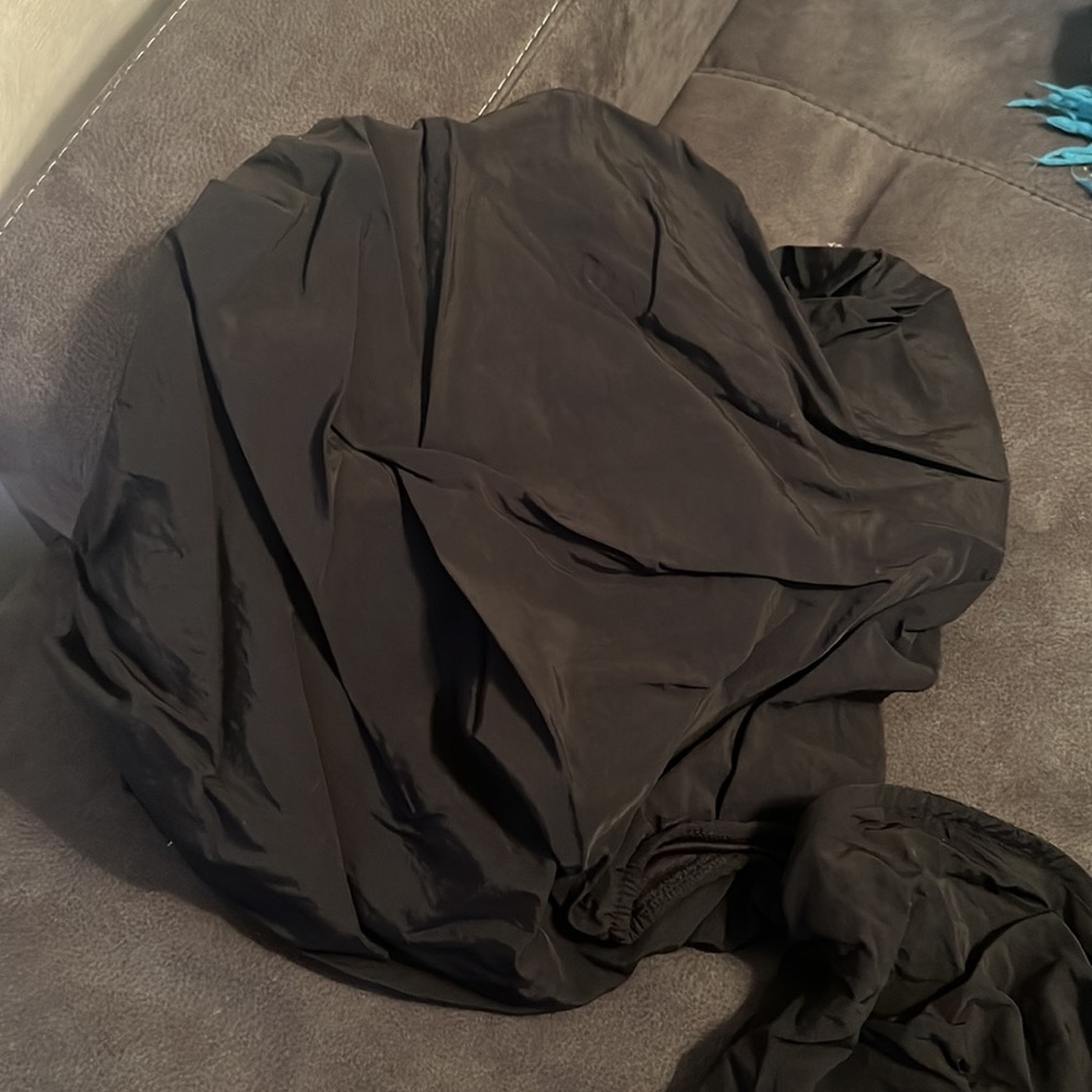 Misguided dress with puffy sleeves - Picture 6 of 12